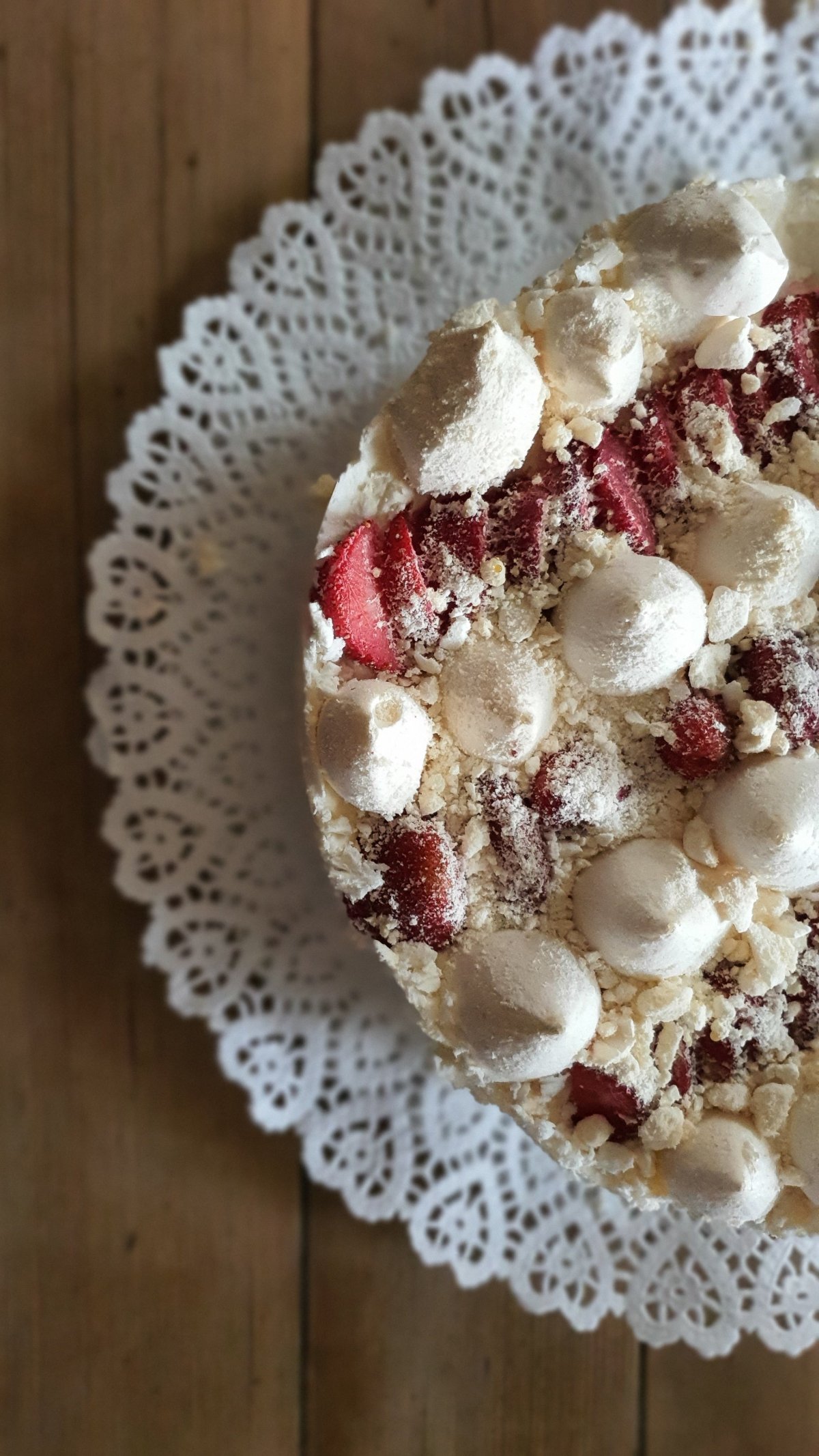 Meringata alle fragole